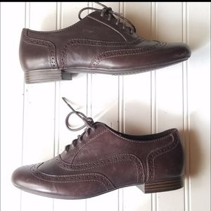 Clark's Bayham Rose Brown Oxfords Flats Leather Tie Sz 7 Rubber NonSlip Sole